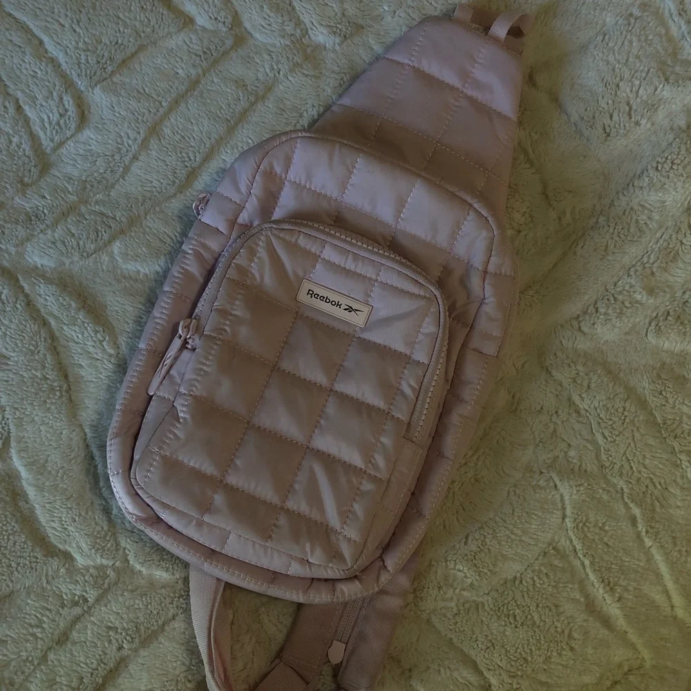 pink bag - Picture 2 of 3